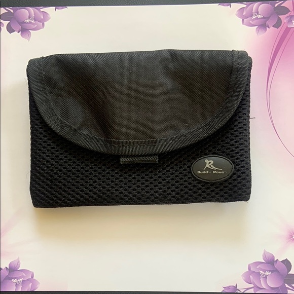 Black Magnetic Running Pouch - Picture 1 of 7